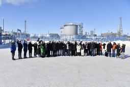 Участники ежегодного слета «Газпром-классов» на Ямбургском месторождении