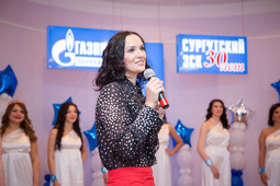 Напутственное слово участницам от победительницы конкурса "Заводчанка" в 2014 году Марии Карловой