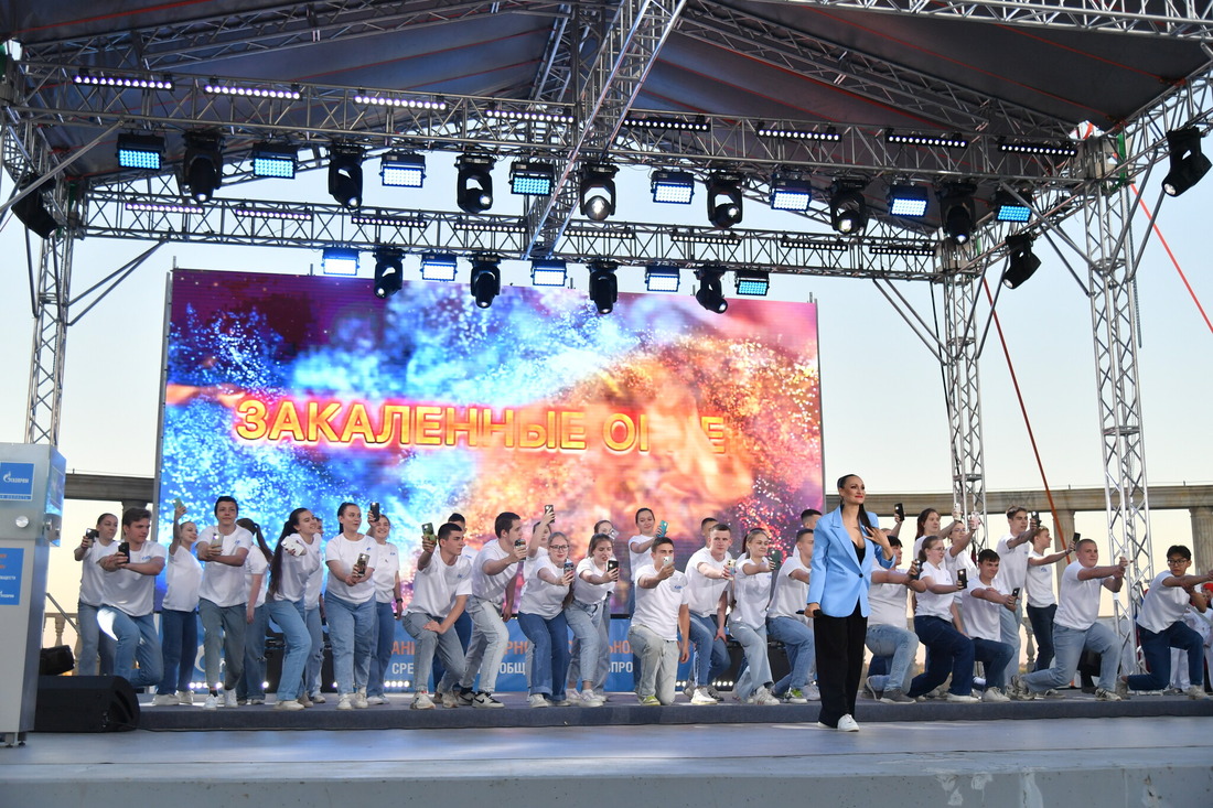 Торжественная церемония состоялась в амфитеатре на набережной в Волгограде