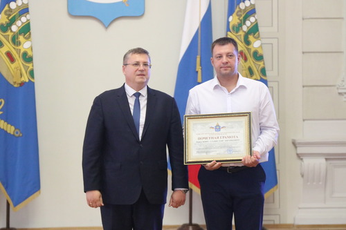 Министр промышленности и природных ресурсов Астраханской области Денис Афанасьев и Станислав Рыбалкин