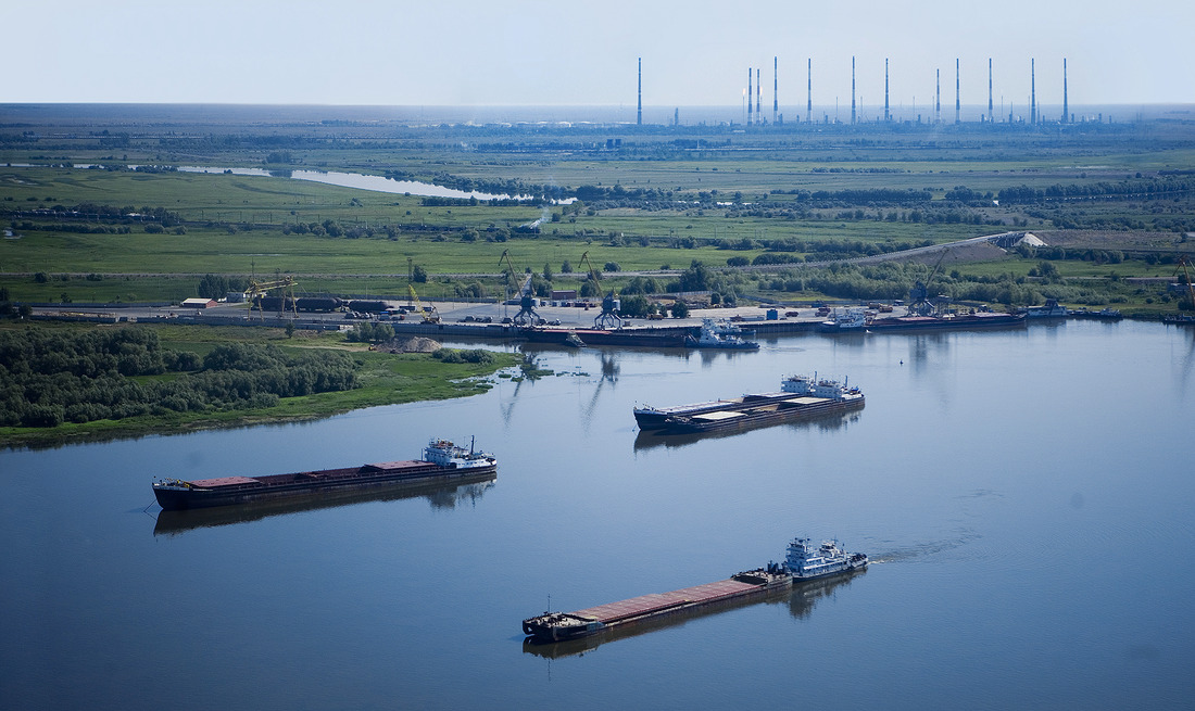 Отгрузка водным транспортом в ООО "Газпром добыча Астрахань"