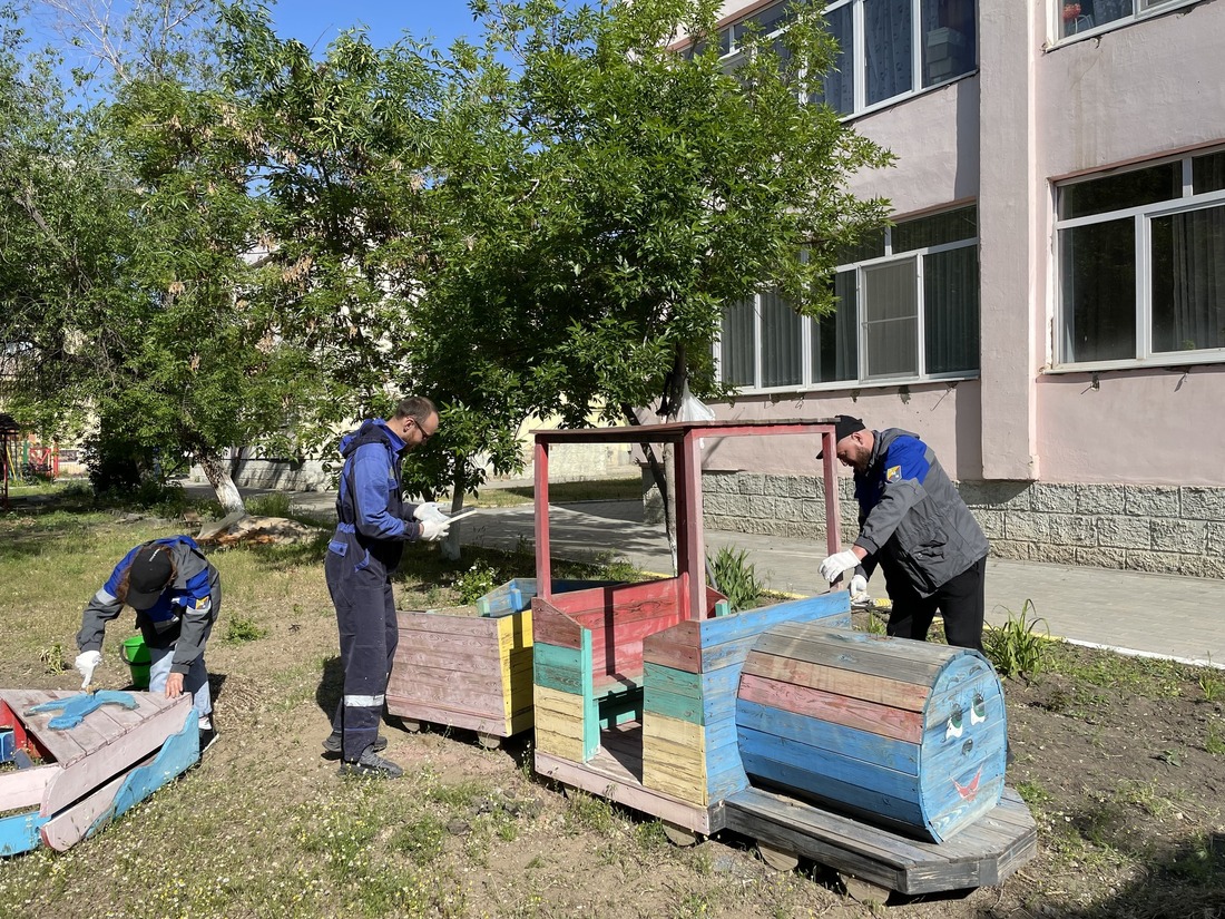 Покраска малых архитектурных форм