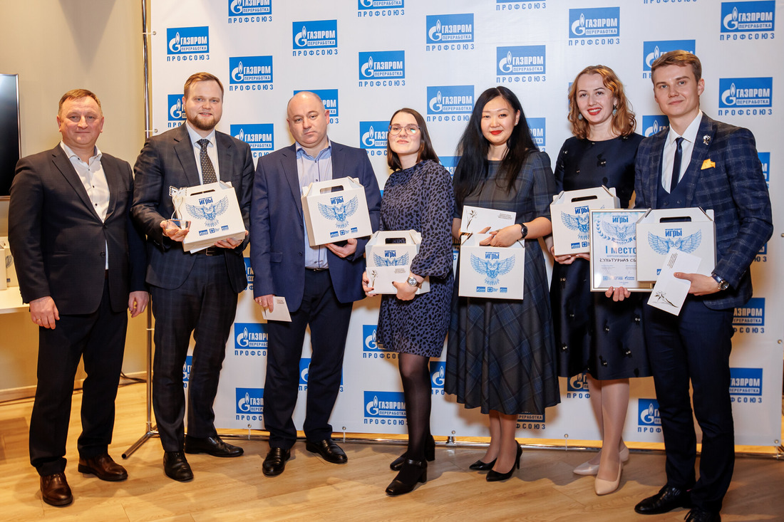 Победители чемпионата — команда «Культурная сборная» (администрация компании «Газпром переработка»)