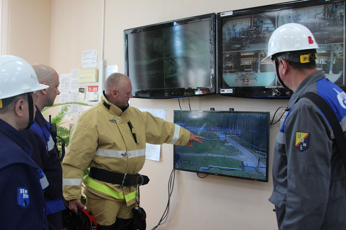 Профессиональные аварийно-спасательные службы и персонал завода готовы к локализации и ликвидации последствий аварий
