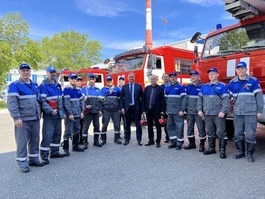Коллектив пожарно-спасательной службы и руководителей Астраханского ГПЗ