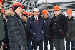 Директор Сосногорского ГПЗ Юрий Дегтев провел экскурсию по заводу