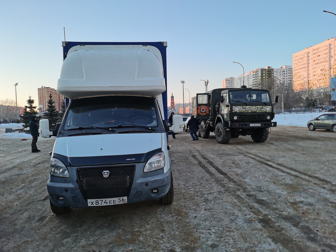 В зону специальной военной операции отправились два грузовика с гуманитарной помощью