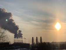Вид на Сосногорский газоперерабатывающий завод ООО "Газпром переработка"