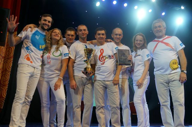 Команда «Экстрим» Сургутского ЗСК ООО «Газпром переработка» заняла 2 место на фестивале КВН «За полярным кругом».