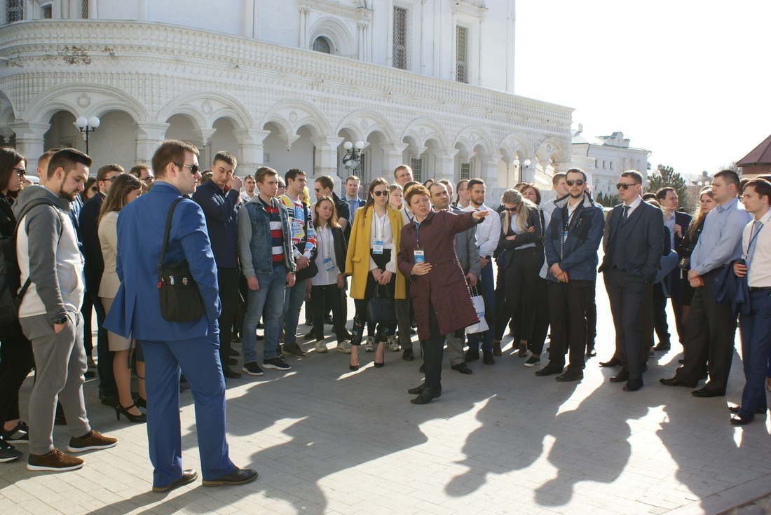 Экскурсионное знакомство с достопримечательностями города