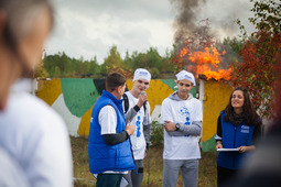 Учащиеся "Газпром — класса" задают вопросы